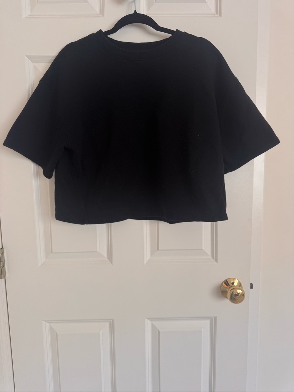 Universal Thread Black Boxy Short Sleeve Tee